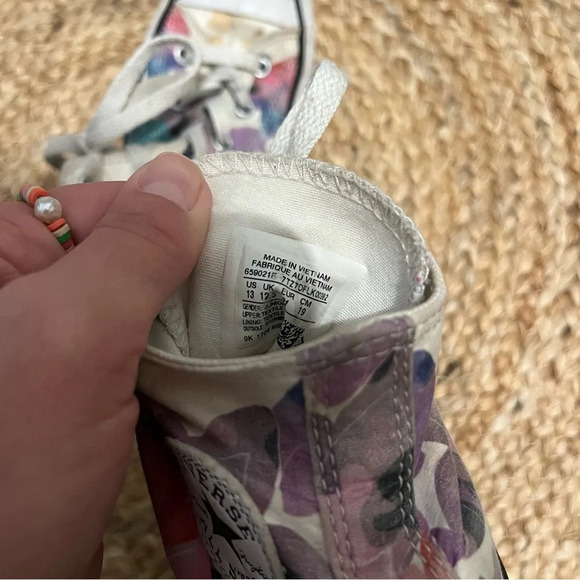 Converse Chuck Taylor All Star Sneakers size 13 Watercolor Floral High Top - Picture 3 of 3